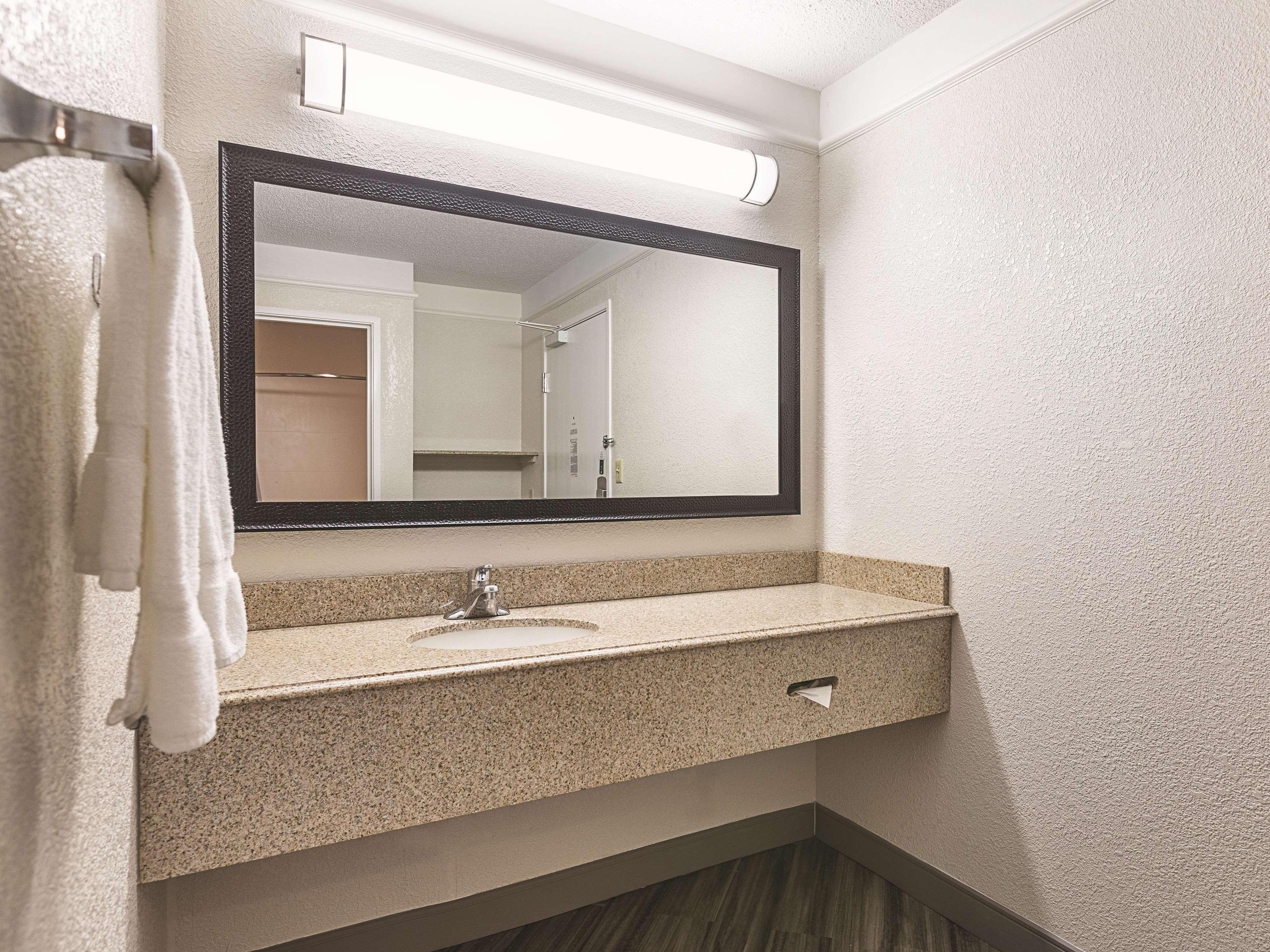 La Quinta By Wyndham Baton Rouge Siegen Lane Otel Prairieville Dış mekan fotoğraf