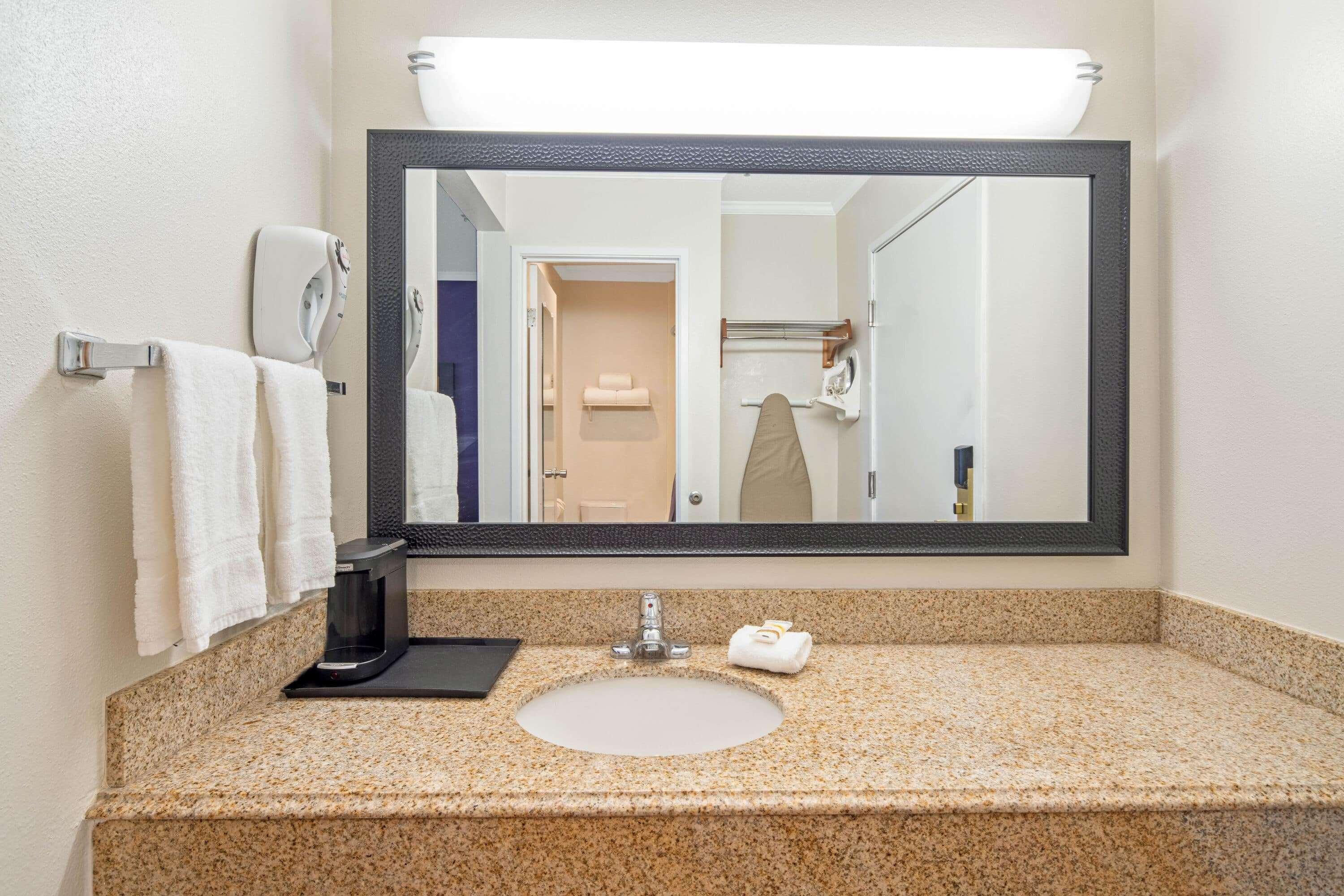 La Quinta By Wyndham Baton Rouge Siegen Lane Otel Prairieville Dış mekan fotoğraf